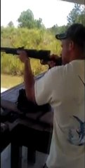 Régis au tir à la carabine