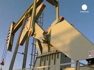 Aie: domanda di greggio stabile