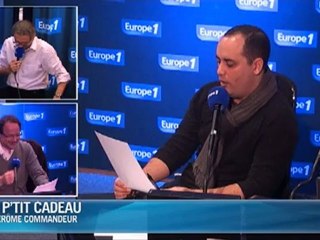 Jolie Julie se pèle le radis