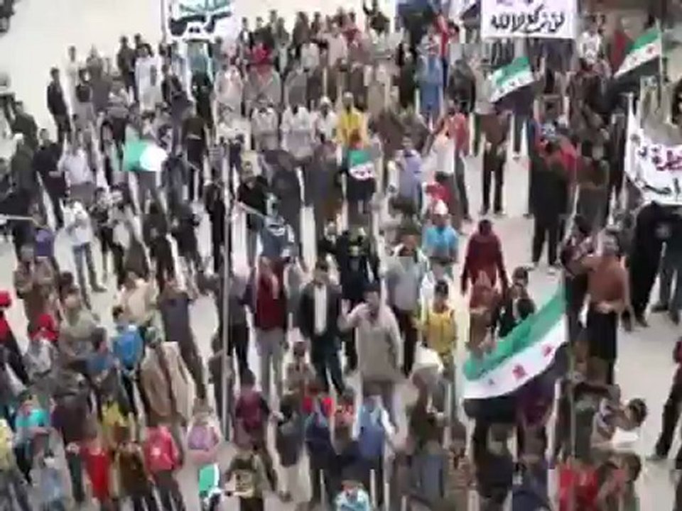 فري برس  ادلب سرمين مظاهرة بعد صلاة الظهر 12 4 2012Idlib