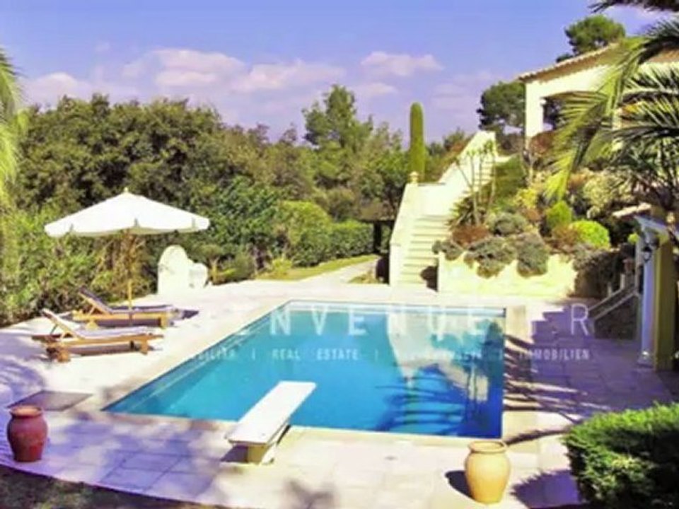 A Vendre, Villa, Mougins, 6 chambres, jardin, piscine, domaine sécurisé, vue montagnes, calme