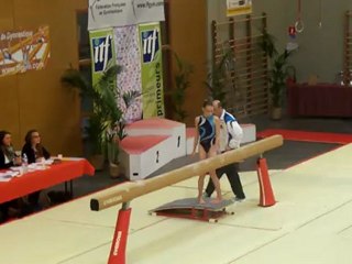 Mallaury finale de zone Le mans 07 04 12. Poutre.