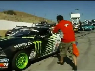 Jarod DeAnda takes us FRONT ROW with Vaughn Gitten Jr. @ Round 6 of Formula Drift!