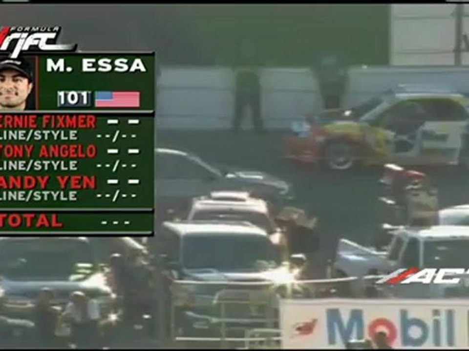 Michael Essa scores a 51.2 during session 1 of qualifying for Formula Drift Round 7