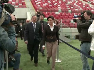 Platini fustige les prix des hôtels en Ukraine pour l'Euro 2012