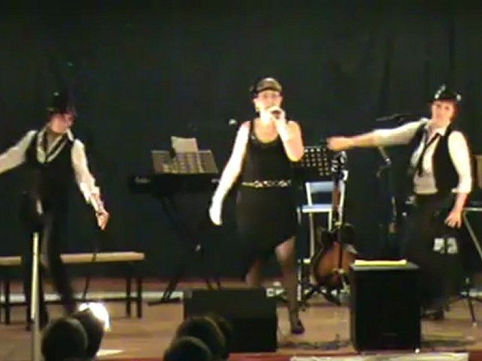 "SWANNIE"  par Colette Nathalie et Pascale