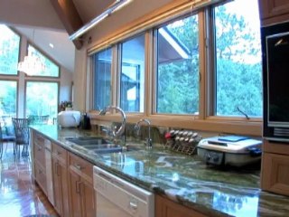 Stunning Mountain Views from every bedroom and all 5 Decks!