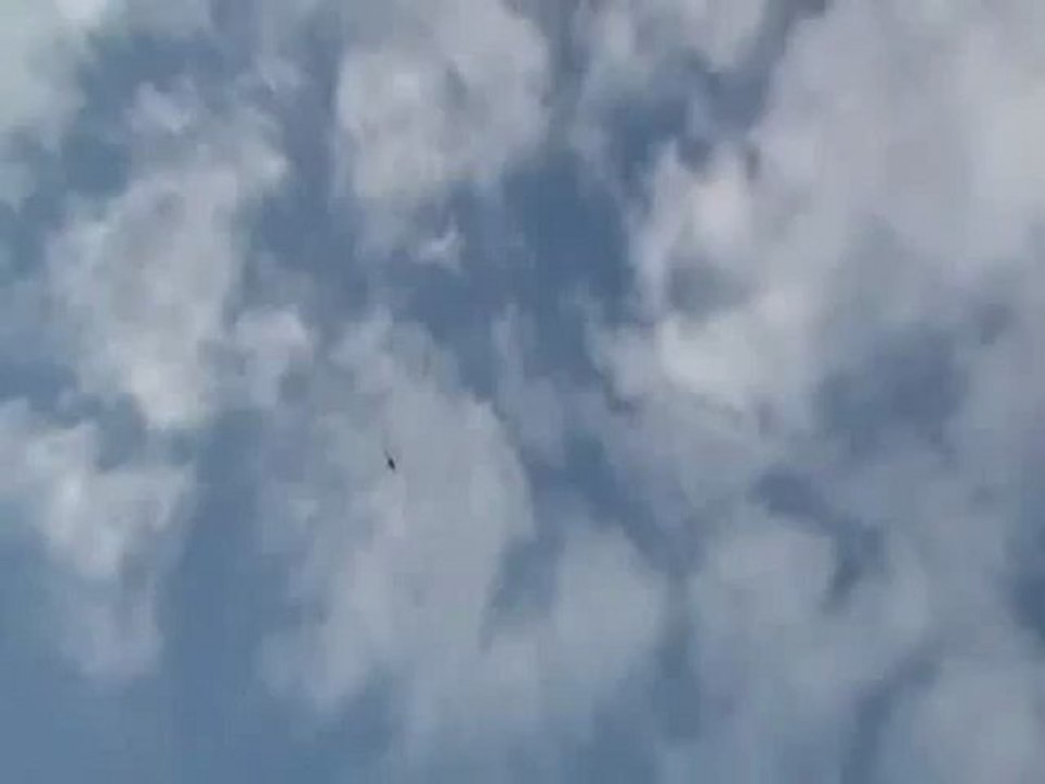 فري برس ريف حماه المحتل تحليق طيران مروحي في سماء قلعة المضيق 12 4 2012 Hama