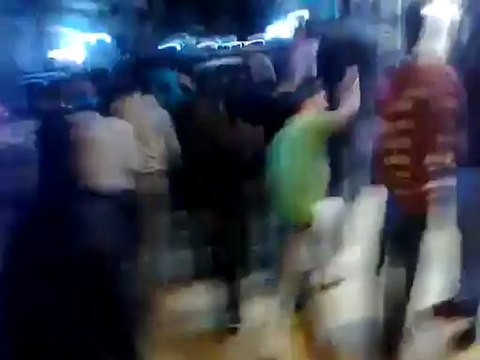 فري برس حلب صلاح الدين مظاهرة حاشدة وهتاف الحرائر للأحرار 12 4 2012 Aleppo