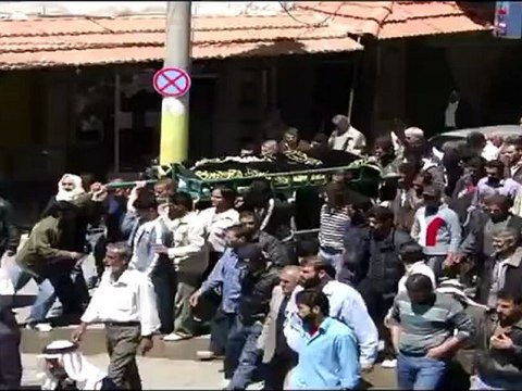 فري برس ريف دمشق مضايا تشييع الشهيد بإذن الله محمد حسين النموس 12 4 20 12 ج2 Damascus