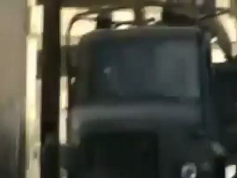 فري برس درعا بصرى الشام اقتحام المدينة من كتائب الأسد 11 4 2012 ج2 Daraa