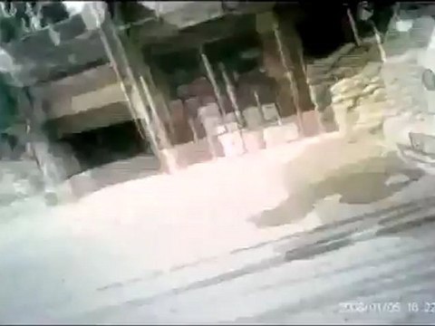 فري برس ريف دمشق الغوطة الشرقية مدينة حمورية انتشار اليات عصابات الاسد 12 4 2012 ج1 Damascus