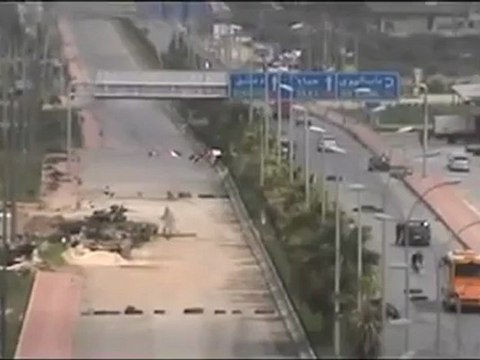 فري برس مدينة ادلب التواجد العسكري بعد المبادرة 12 4 2012 Idlib