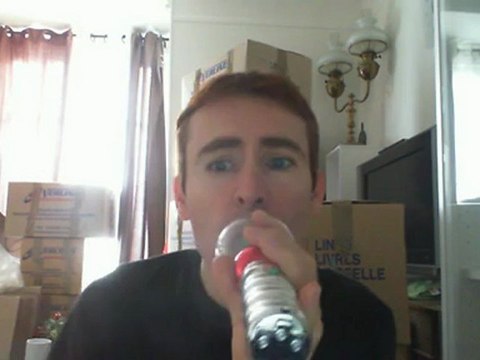 Wiwi égratigne waya waya de Tal & Sean Paul