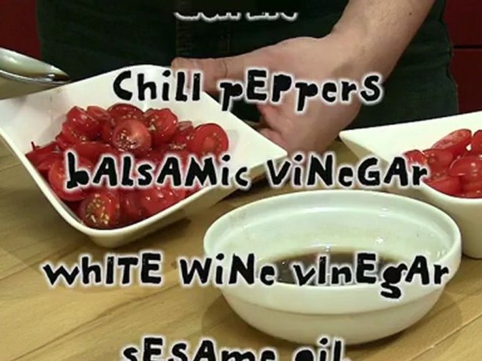 Tomatoes with spicy dressing