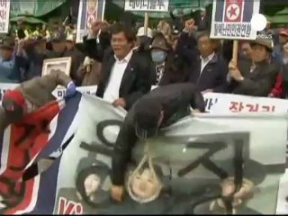 North Korean rocket launch sparks condemnation