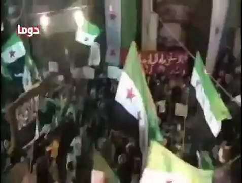 فري برس ريف دمشق دوما مسائية للأحرار في ساحة الحرية 12 4 2012 Damascus
