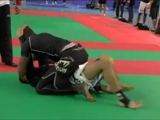 MOUSSA CIPRE VS HICHAM EL MAKROUME - VIC TOUR 2012 Sud
