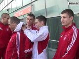 Maszczyk, Kaczor, Polski, Michelus, Kot, Jabłoński i Tryc przed wylotem do Trabzonu na turniej kwalifikacyjny do igrzysk w Londynie