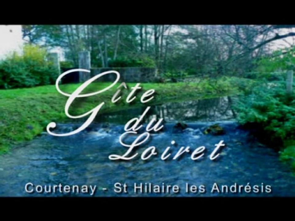 Gite Courtenay Loiret : Le LOFT St Hilaire avec Rivière et Grand Terrain de 3.5ha (prairies et grands arbres))