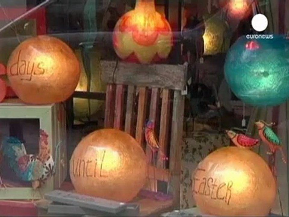 Serrage de ceinture en Grèce pour les fêtes de Pâques