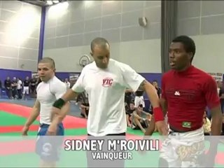 SIDNEY M'ROIVILI VS AMIROUCH HAMZI - VIC TOUR 2012 Sud
