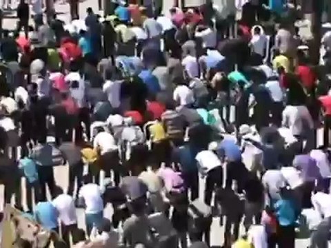 فري برس حماه المحتلة جنوب الملعب جمعة ثورة لكل السوريين 13 4 2012 Hama