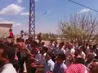 فري برس ادلب النقير في جمعة ثورة لكل السوريين 13 4 2012 Idlib