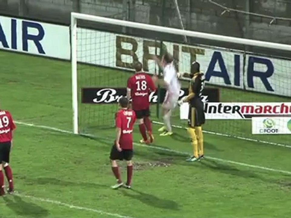 32e J L2 2011-12   Résumé EAG-Laval 1-0
