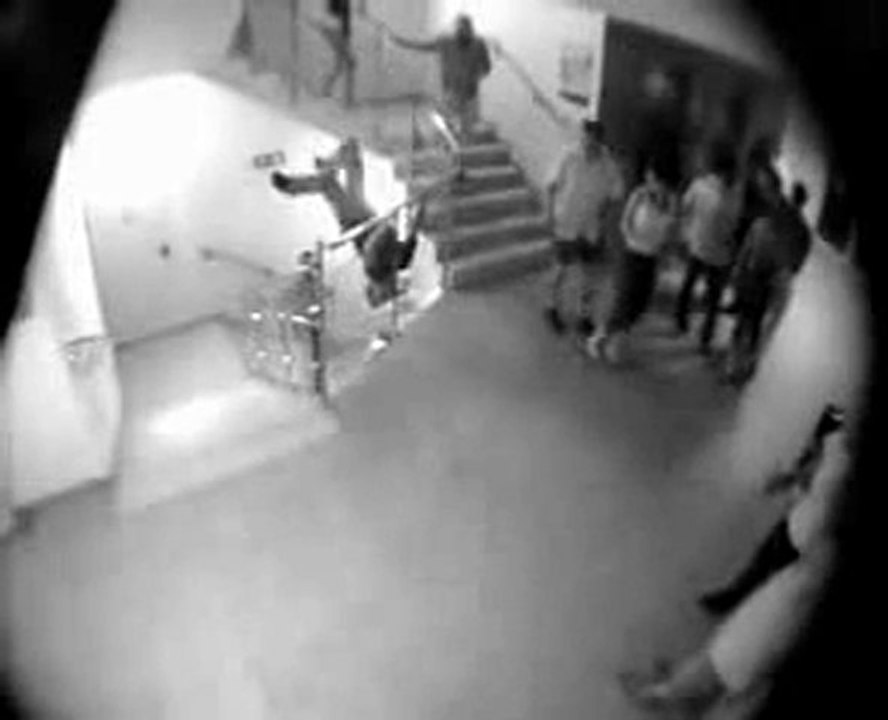 0492 - Homme chute d'un étage dans les escaliers