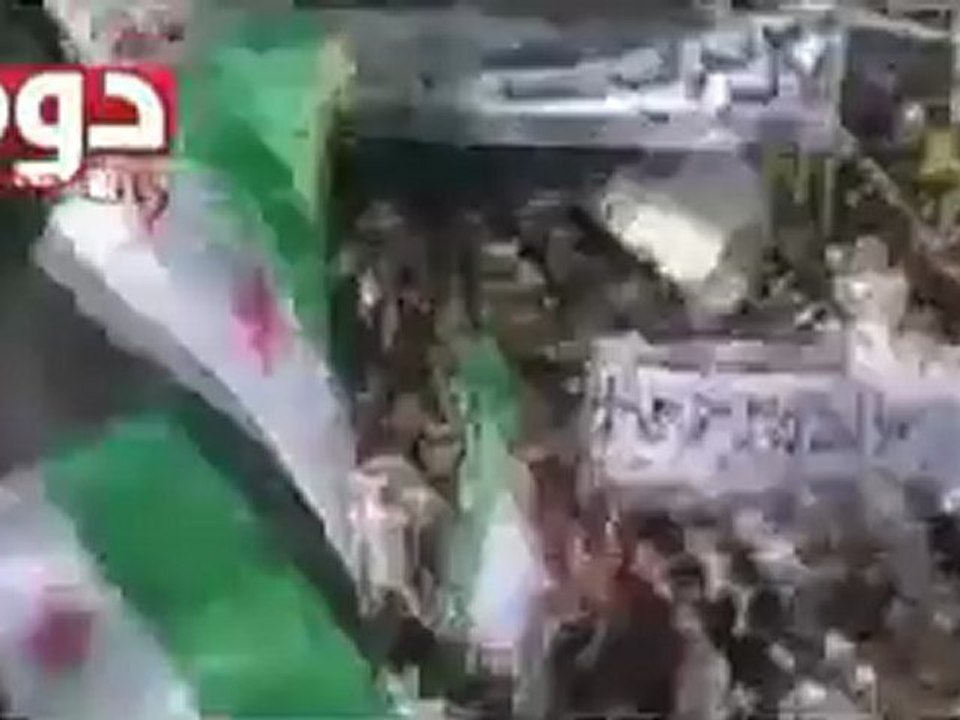 فري برس ريف دمشق  مدينة دوما جمعة ثورة لكل السوريين 13 4 2012 Damascus