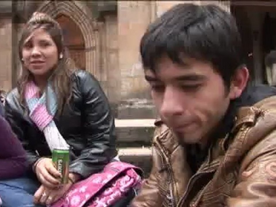 Colombian voter on presidential poll