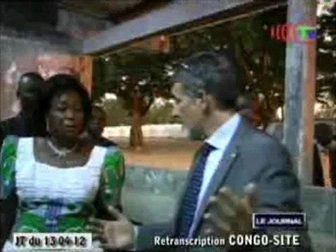 Visite d’inspection du site des sinistrés de la Cité des 17 par Antoinette Sassou N’Guesso