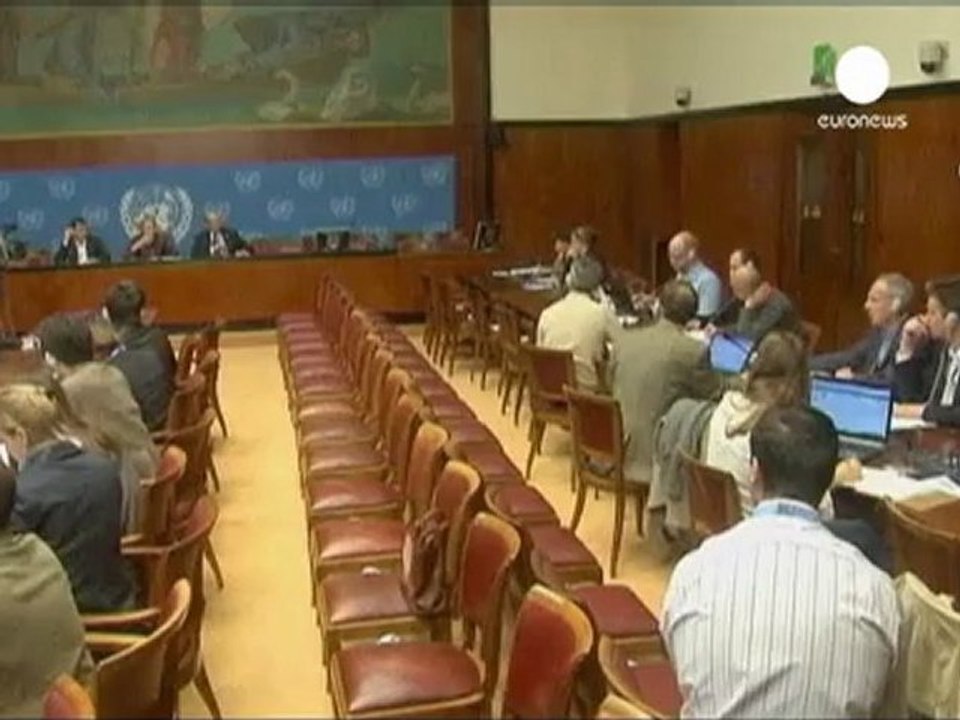 Siria: bombardata Homs, la tregua vacilla. Onu verso...