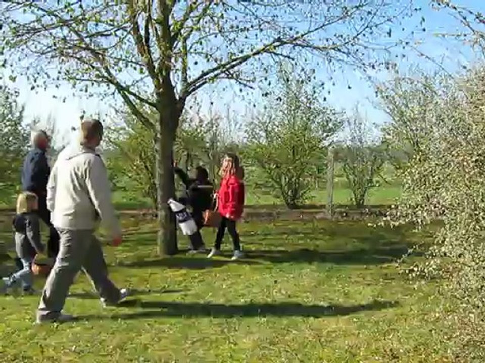 La Champvallonnaise Chasse aux oeufs de Pâques 2012