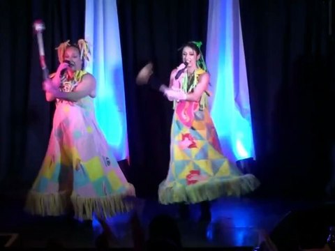 Elles font tourner les Serviettes - Les Soeurs Pilères - Les Guinch' Pépettes