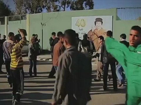 ‪Bande annonce de Kadhafi, mort ou vif , le 8 mai 2012 sur France 5 à 20H35‬