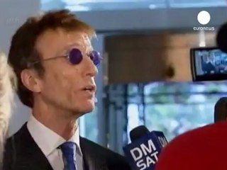 Robin Gibb, de los Bee Gees, está en coma