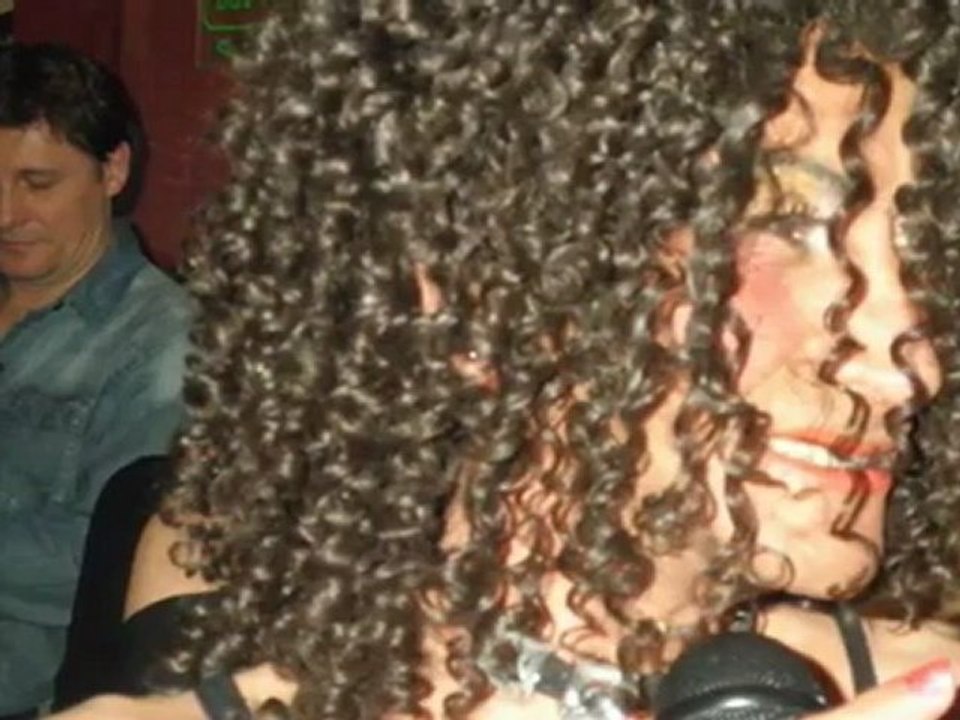 Restons-Ensemble -BY  Whritney de Paris