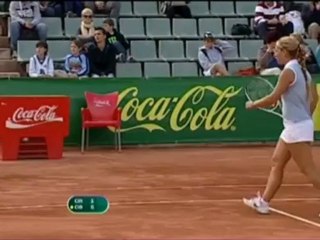 WTA Barcellona: Cibulkova batte Cirstea, semi-finale