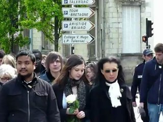 Marche à Nantes en mémoire d'Agnès Dupont de Ligonnès et de ses quatre enfants
