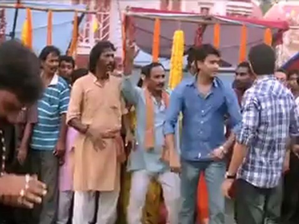 100P3 http://moviemaat.com