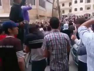 فري برس حلب  الإذاعة إطلاق نار على تشييع الشهيد هنداوي 14 4 2012 ج3 Aleppo