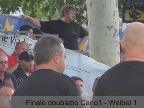 Première partie de la finale du Mondial de Millau doublette 2011