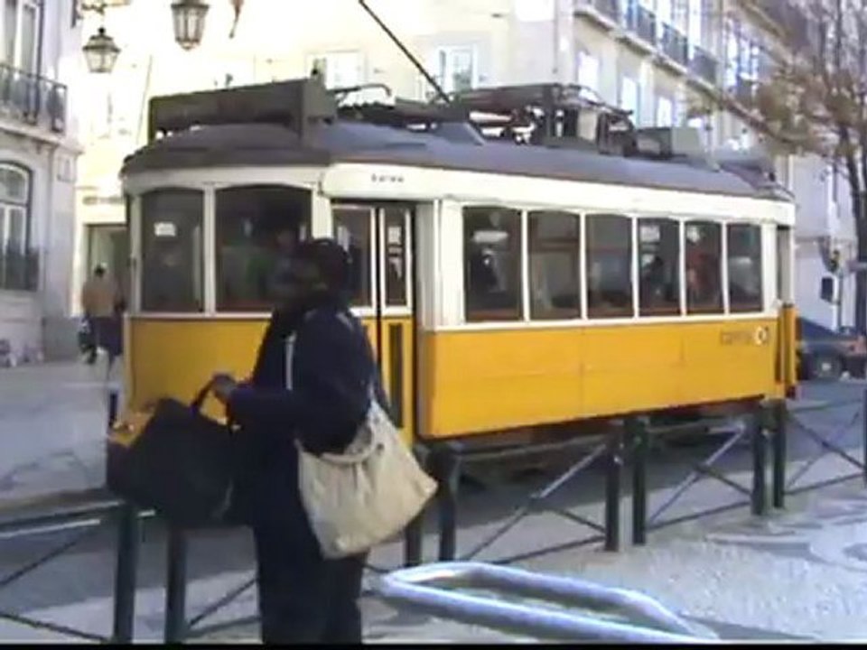 PORTUGAL - Lisboa - Chiado (4) - Fevereiro de 2012.