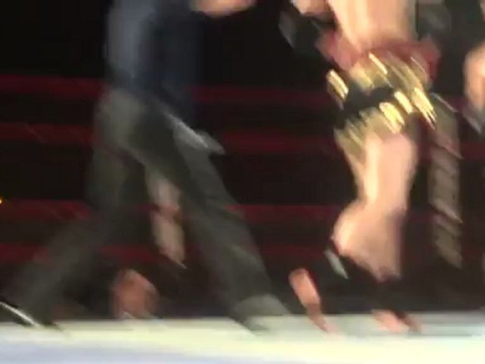 Fabien ACS Muay Thaï vs Johan Ferney Boxing // Round 3