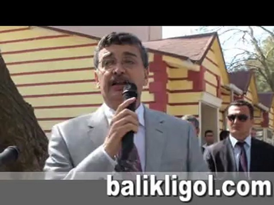 Güvenç; Kardeşliğe ve Hoşgörüye İhtiyacımız Var