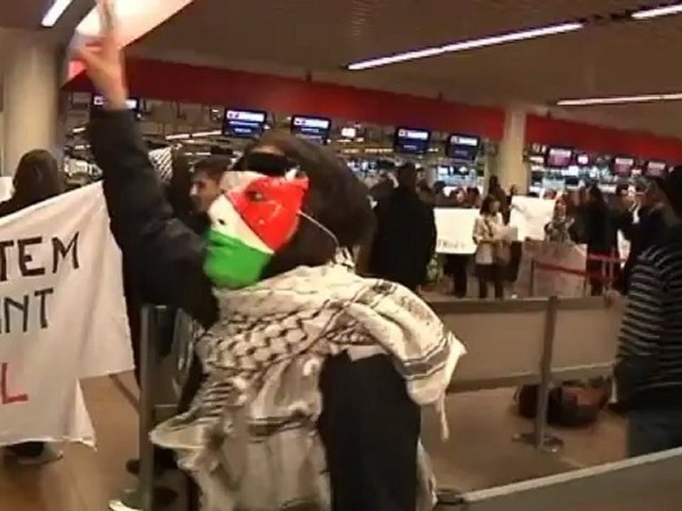 Palestinian 'Fly-in' downed