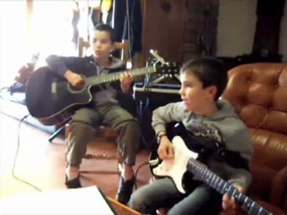Apache par Quentin & Samuel Cours de guitare à St Marcel d'Ardèche