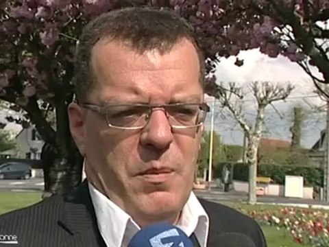 Le toit de la synagogue de Ste-Geneviève-des-Bois s'écroule